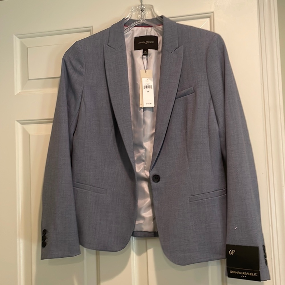 New with tags Banana Republic suit jacket.